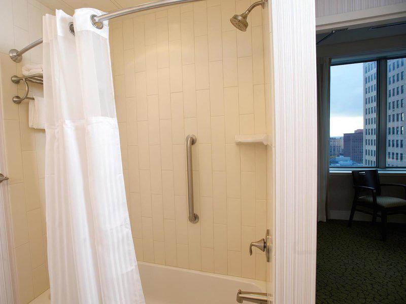 6D086A1ECBE70DFE1950C631C4B74AC5