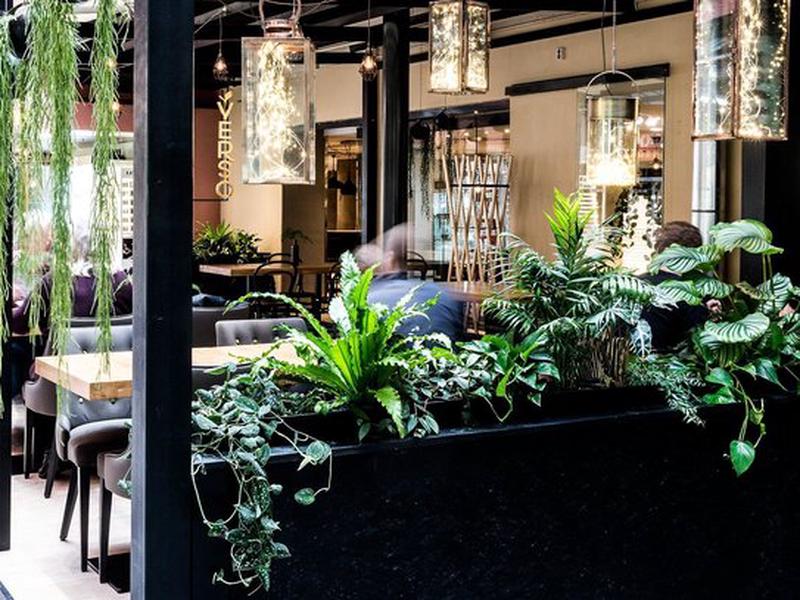 FB5B3A6B4D3E485C292C397EA80A43FA