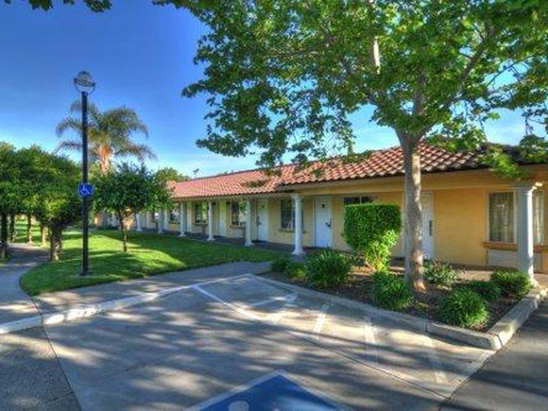 27B118CF0281ED9FDE0E38F7F44BEC6A