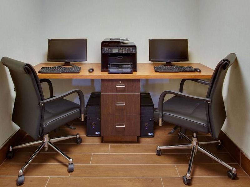 B776943CCBAD3DCB1213B0D6CF670C47