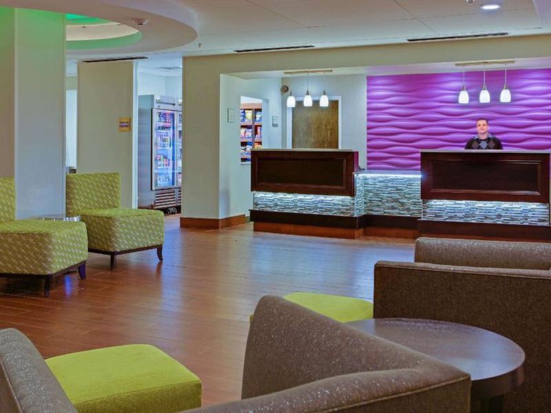 8F2B19354090878B802D6BB6E322215B