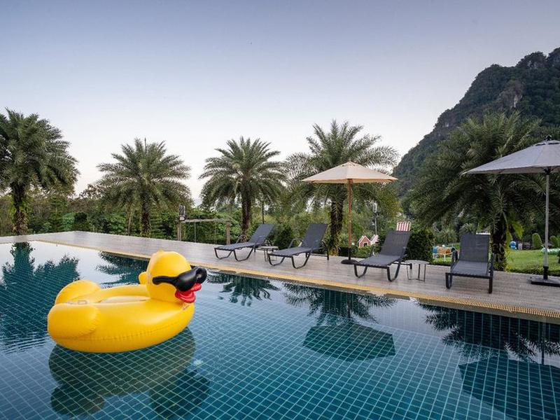 437BBD6E5290DB788862E328D6FE6BC7