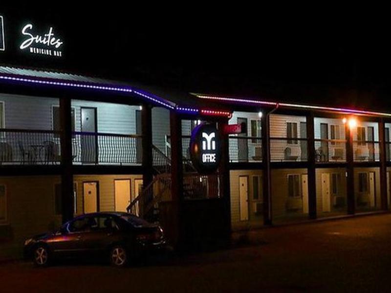 E879DF9A714D624AC0A3192A62FABF13