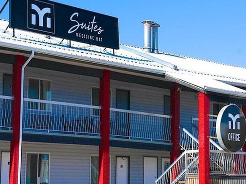 B0E46E22051267274BDF4BC9E5E32476