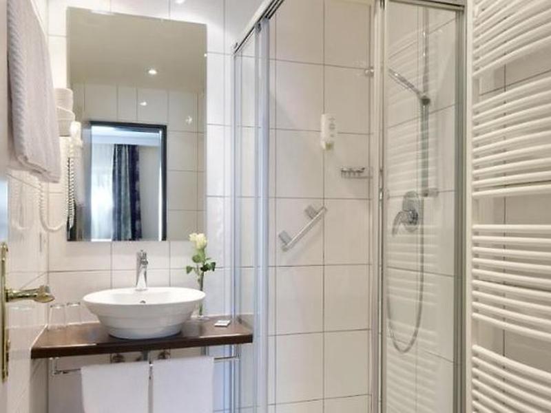 5E1D8A4467AA8B24CF93AAEA0AB6827A