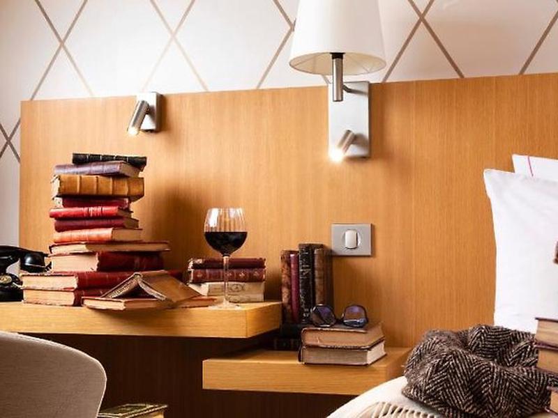 781E1DCC369D8A73FC9A830500640DEF