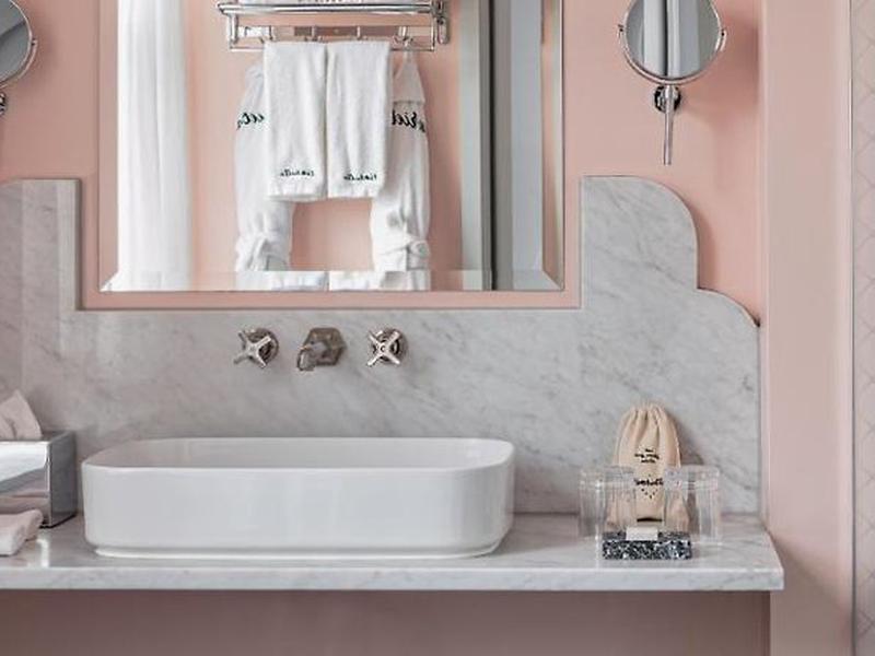 437B470B2B4AFAF0302D3989A12F0F2A