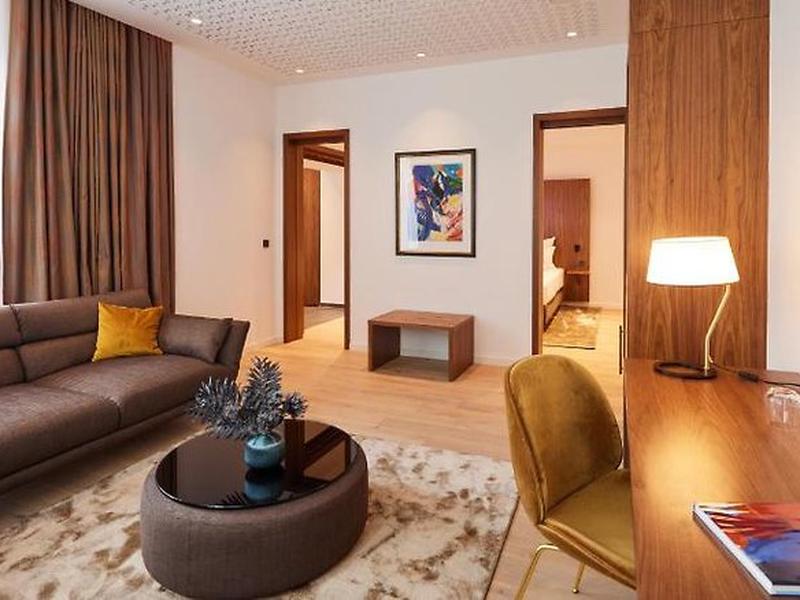 8AAF8C28750E40488E223C466E9B0323