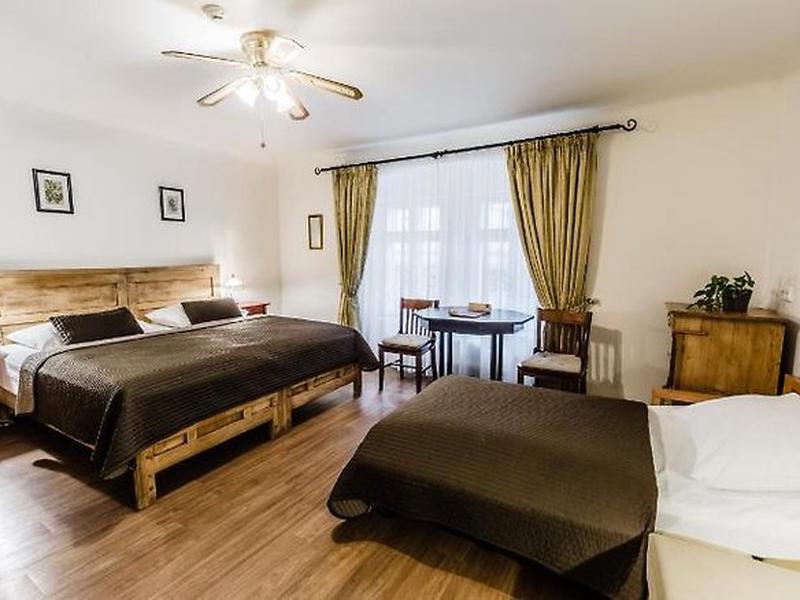 650CF7048444088A63121CD6D89C5AAB