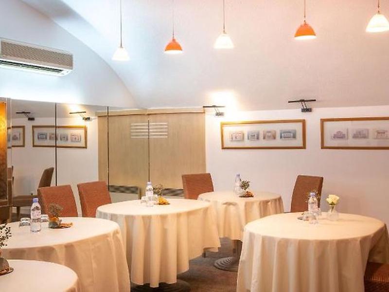 CAAE97A16B2F5127ECB2A741CB96DA32