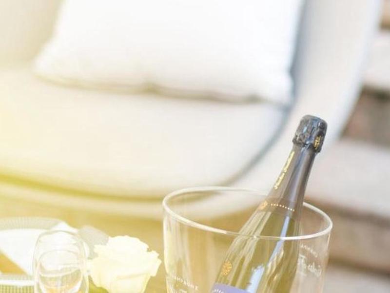 AC8599EA127AD6AF258EF3EF0BB80DED