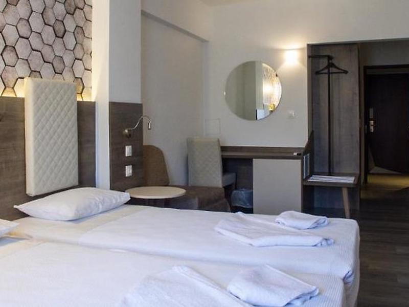 F51899A778782279C4E62D1FF86BCFFE