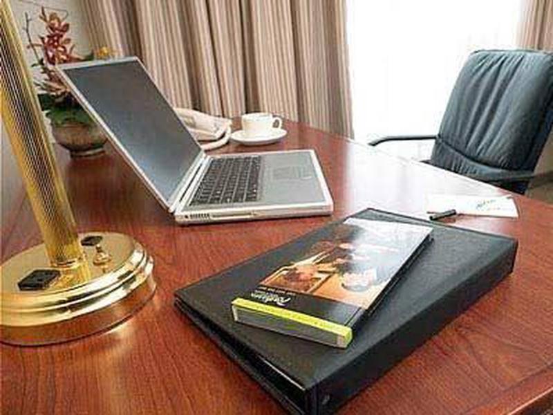 EA9961C7555C7ABEBDCF7797DF78940E