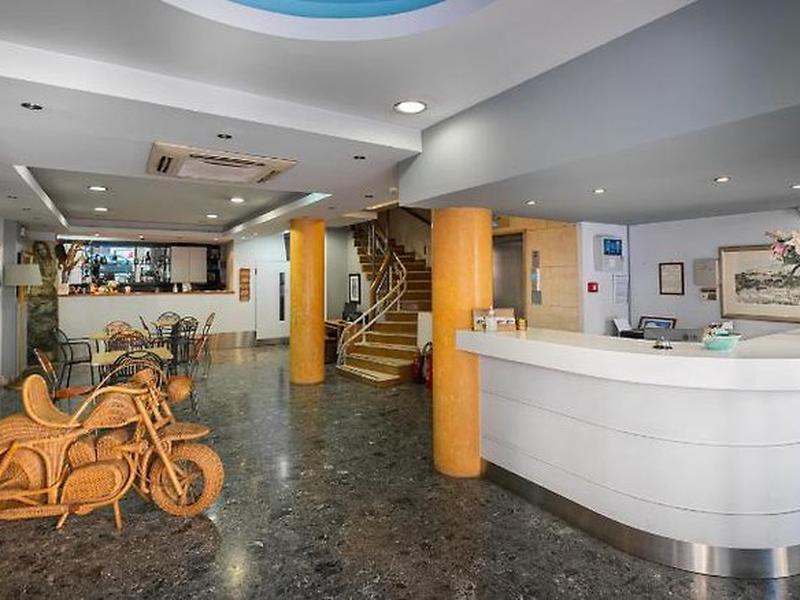 DCC36D7B4163A639FF3FF18714DD2A64