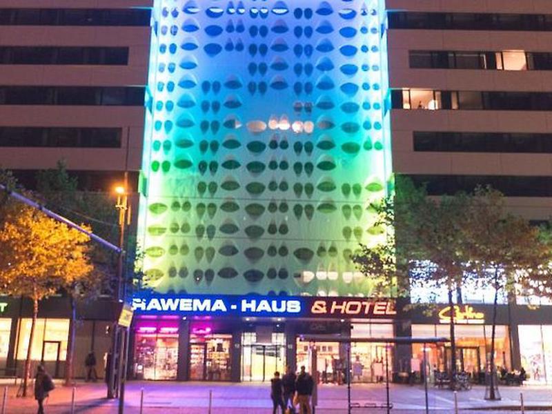 6E6C2F236CE3042EB4D2217078E9C93E