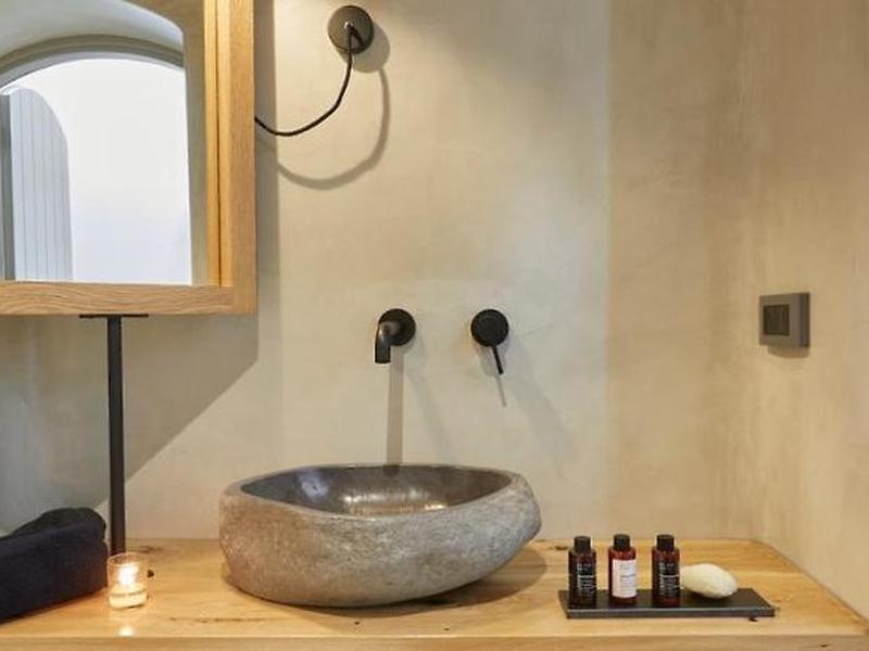 E0A6E6810C6D9D3563DE258908A3CF7B