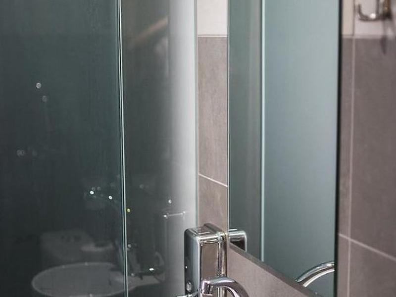 CC904F104456DCB2E981AD51ECC7F17E