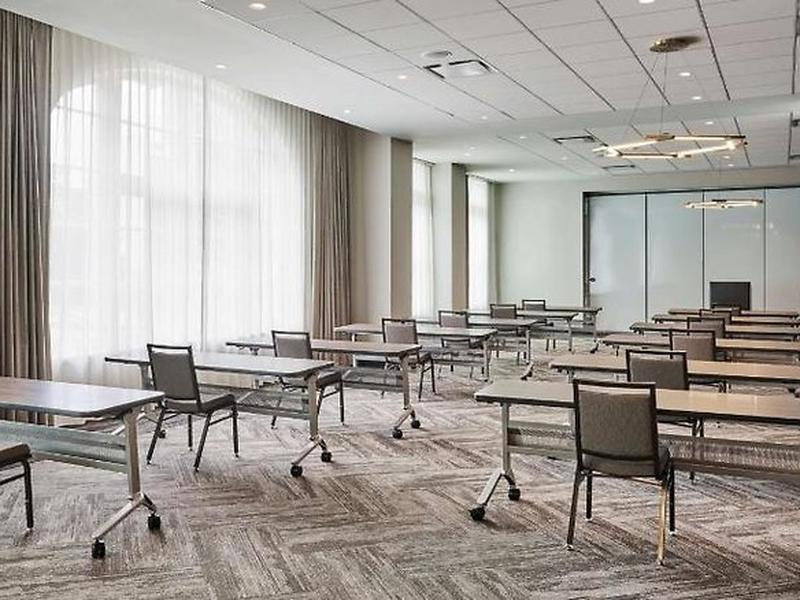 8A3D57BD6DB38800F601AD270DEDBBE6