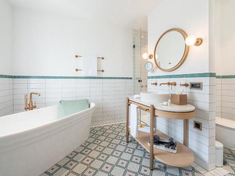 837839617D3A955B1DB5E59FA299330E