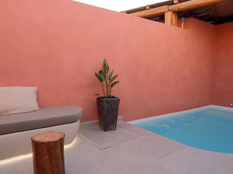 57E4BDCF804AA16D3A11759BFFF96DEB