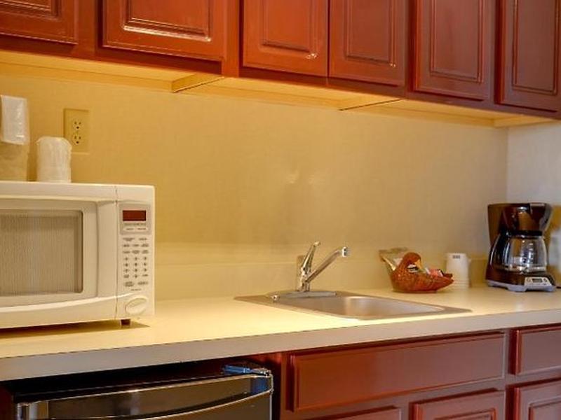 F03A143B4655A2D7A8810C0458245B66