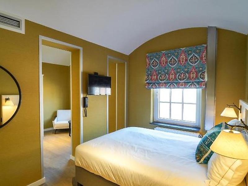 22E5049B305B4C2FD318B1D1F6A957DD