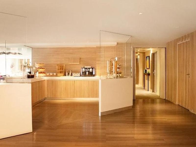 0B6026365AD403313F00710B64AAC330