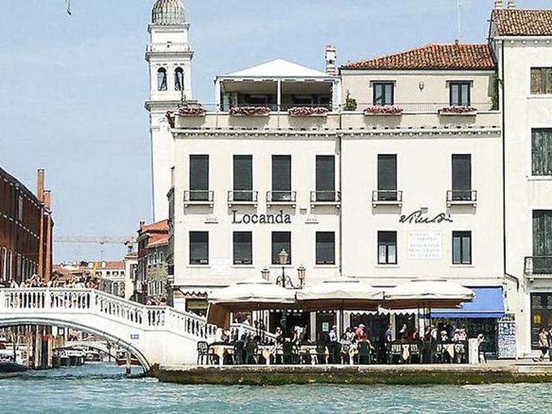 8081FBED4F760A2B0212F13603FE1D55