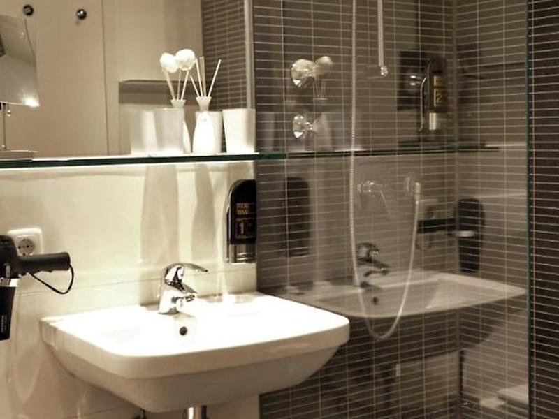 5098799E1BFE47E176516CDC9BFC366C