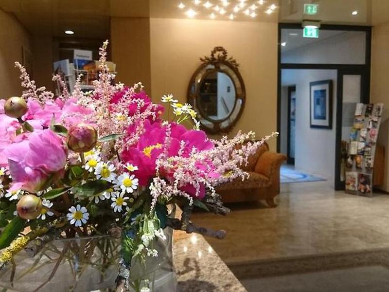 5150F32C77F4B45171B163D7A5001437