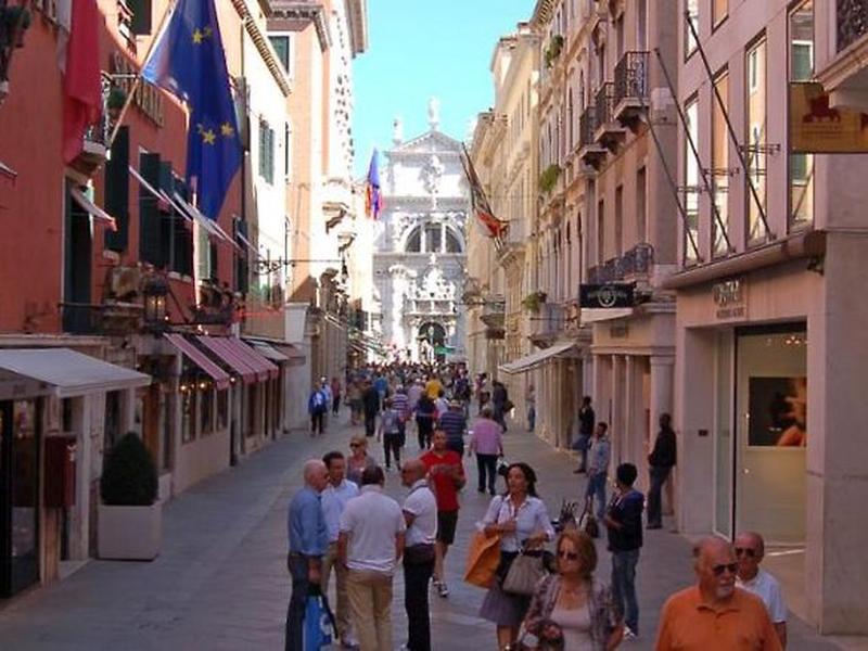 154B350CF265E3D71FBA21F9F9CA18B0