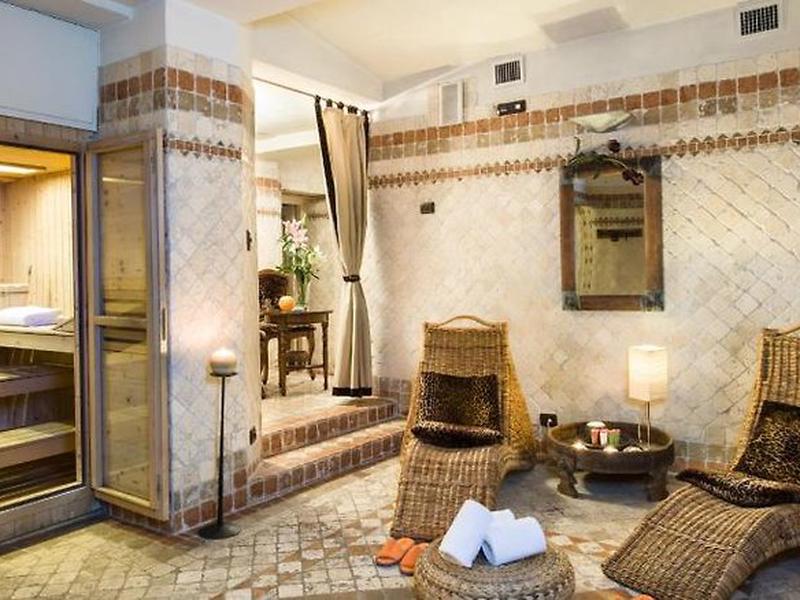 8ED2C64620AA3AB4E98428DE24C9A7D7