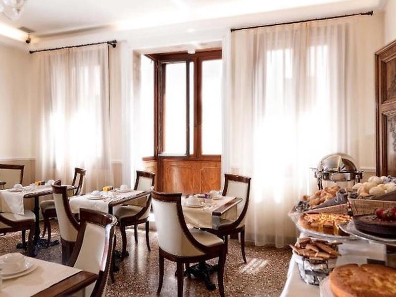 2DC9E3106B7F66BC2F858D14BF2511F0