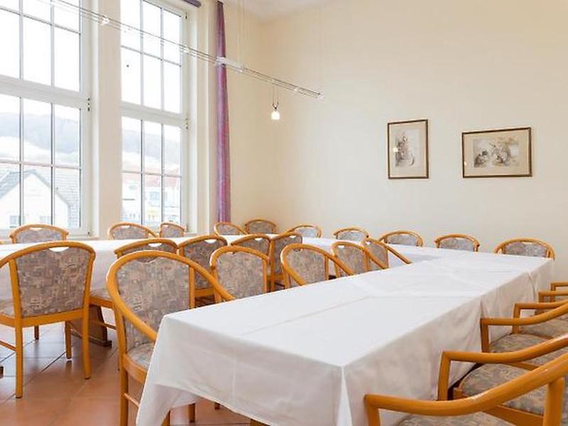 7E0B3B38E089D38F2D654AB173CADE51