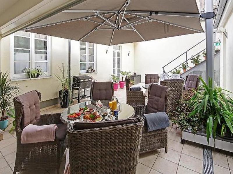 67623145602911B0AE75F7A44508B4A6