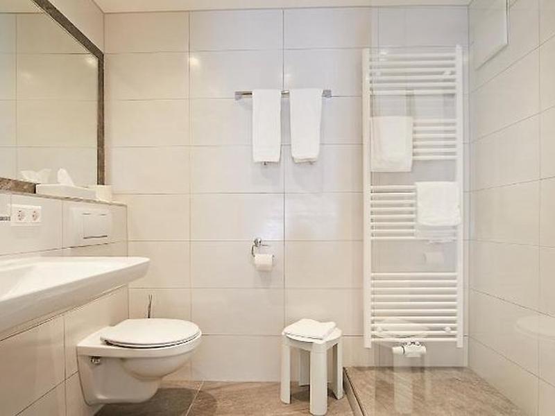 BC4216214C615DC33EE4C78D4840C652