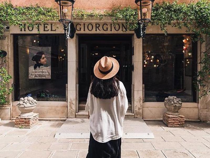 44A5244BD7C299B46EF3E2CDAF67E897