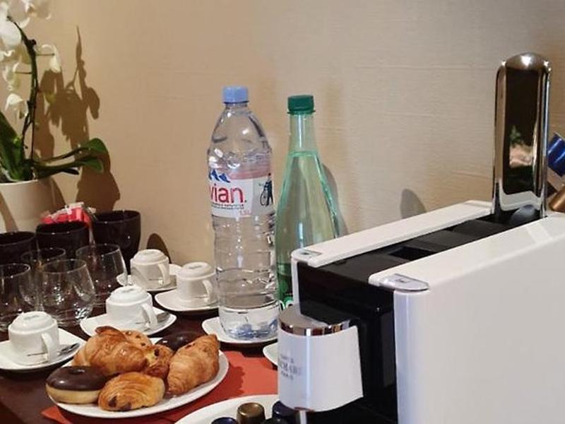 66E10DF314D8517086F0E287500BBBFE