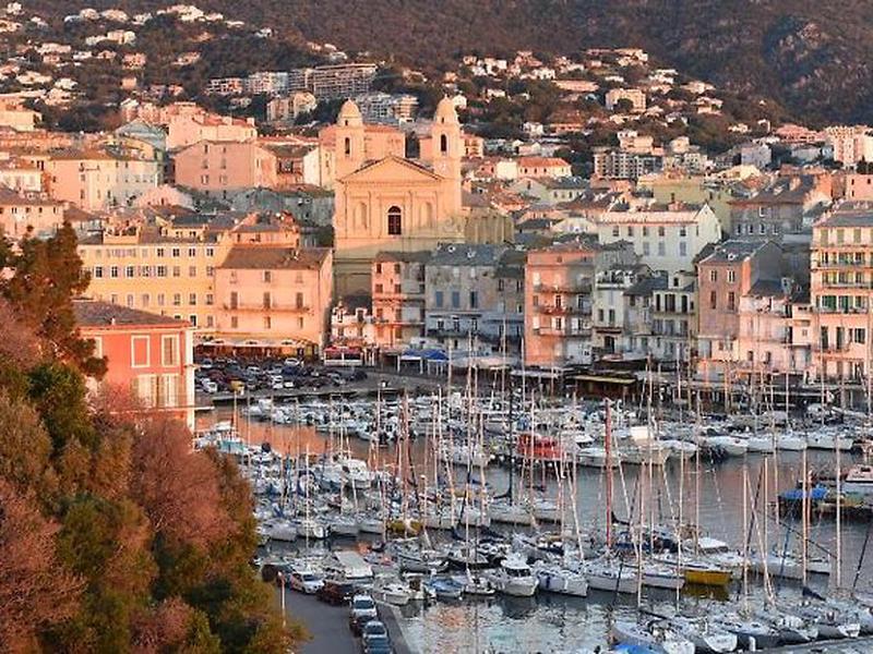 5E5B698A08B06D3303A0D100C64BD979