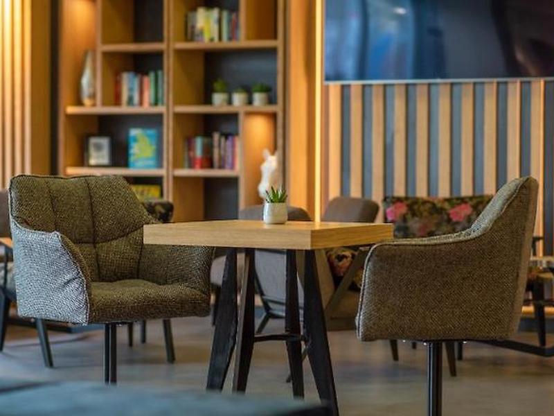 C3699189A6CEE51126164EAF5C38D943