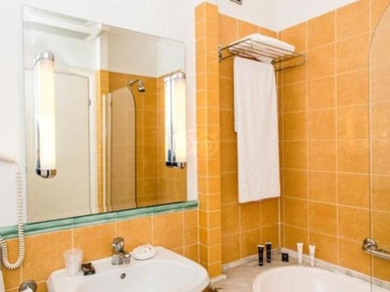 7BEB6D019119F1D1F8DDCF72941173AB