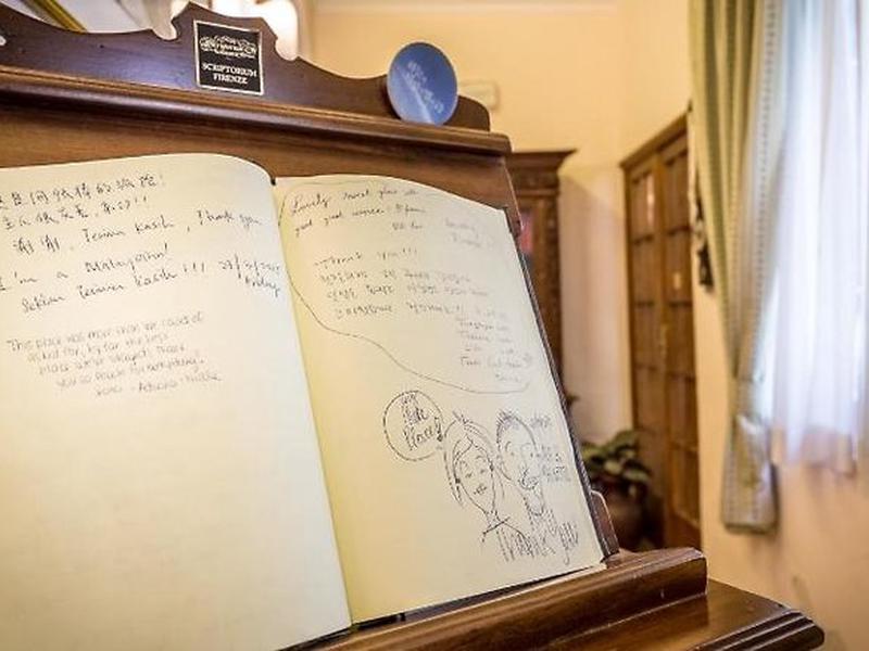 7D0BDA21537E00AAD4E339BB6E33B0BC