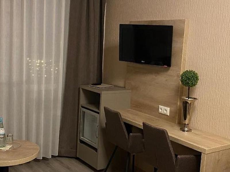 F8D0F7F0E7AED099A7432CE871D40AAC