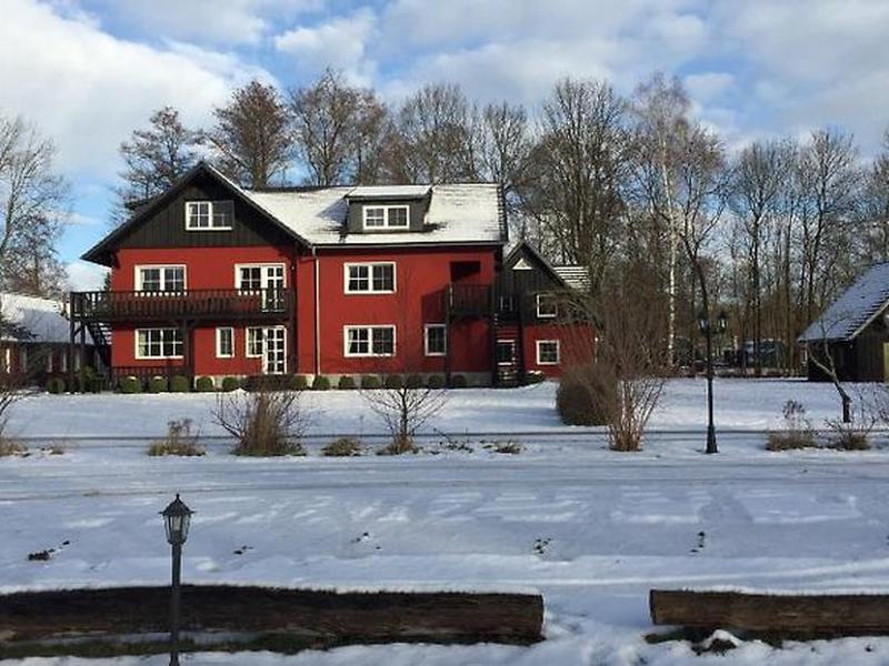 D526160198F03B335B63D70B25B95483