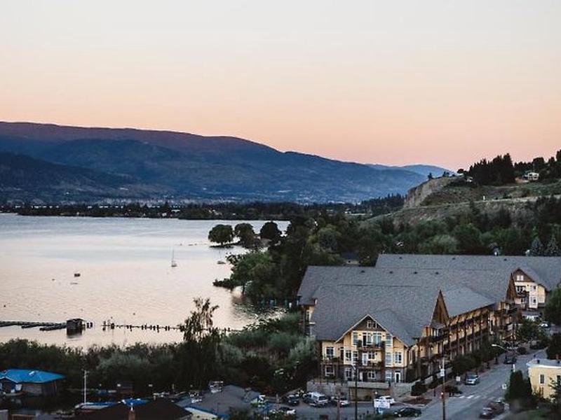 EF966B240D5BEA710363E099CA4223D5