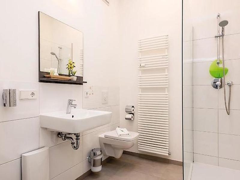 D632B316DCDA3907F15E02B19C410F0B