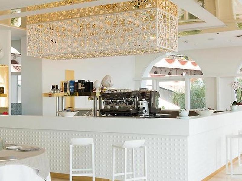 FB892AA75FBB862C3B180A2AFBCDC14B