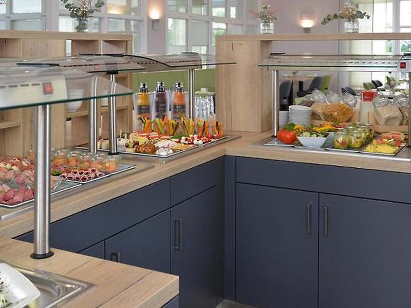 6F88073115E49B61C82D2C4B53A72F78