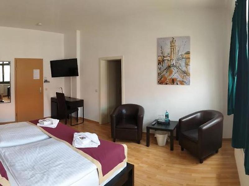 1F1E7CD25462DFCA039C9DB13C00DC8D