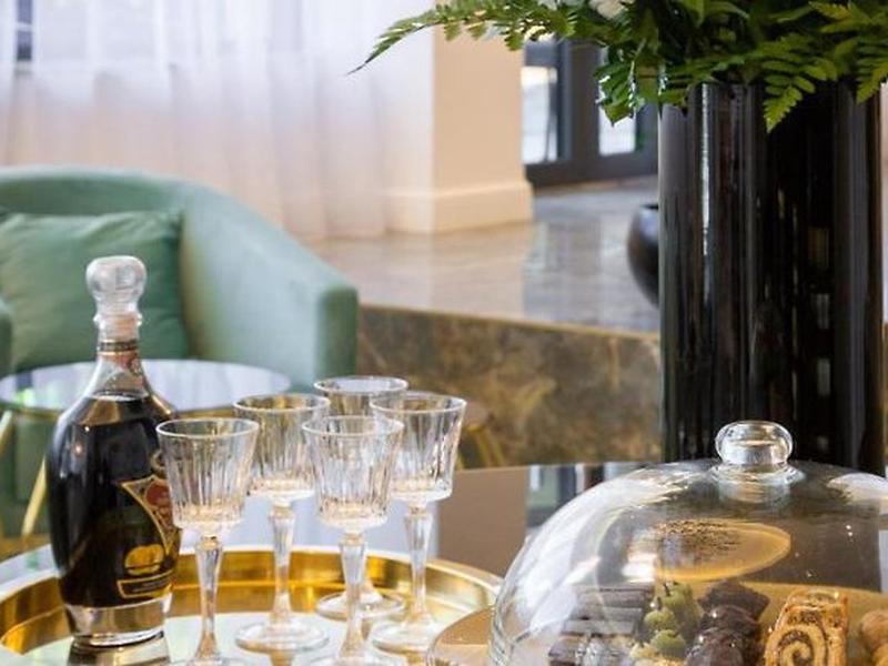 F19E1E99AF755D48A6FC89C7050C152E